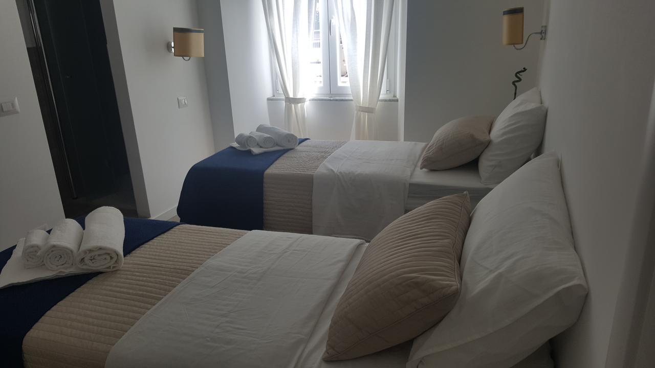 Bed and Breakfast Alloggio Turistico Al Colosseo Rom Exterior foto