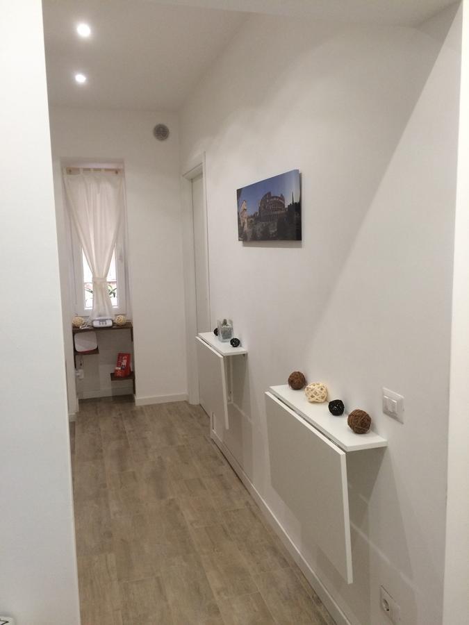 Bed and Breakfast Alloggio Turistico Al Colosseo Rom Exterior foto